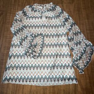 Zoey & Leelo Women's Chevron Pattern‎ Blouse Top Long Sleeve Small Multicolor